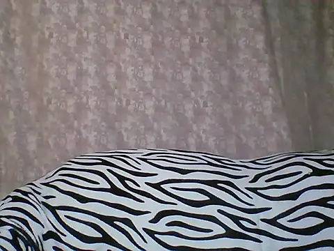 Snapshot of CathySuns chatting on February 25, 2025, 7:14 pm CathySuns online show from February 25, 2025, 7:14 pm