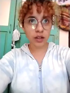 EmmaMelissa0521 online show from October 31, 2025, 10:00 pm