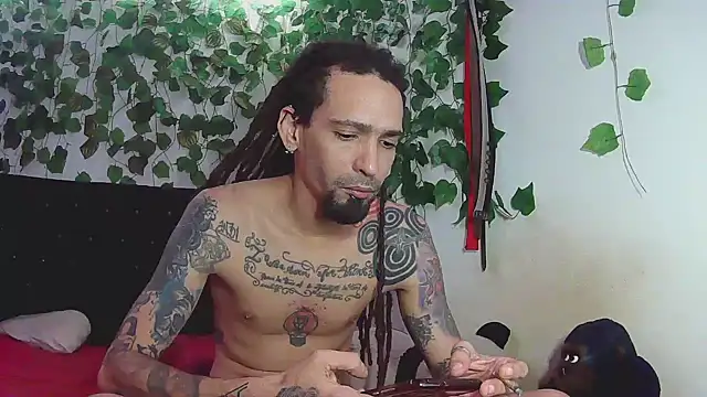 caribbeanlover1 online show from March 8, 2025, 11:37 am