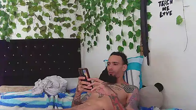 caribbeanlover1 online show from October 2, 2025, 7:54 pm