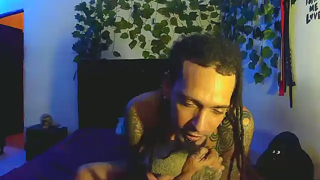 Snapshot of caribbeanlover1 chatting on June 5, 2026, 2:07 am caribbeanlover1 online show from June 5, 2026, 2:07 am
