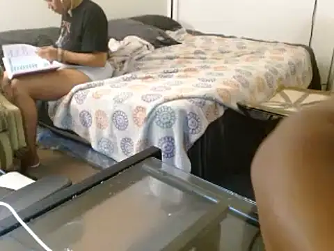 realninafame online show from November 18, 2025, 5:56 am