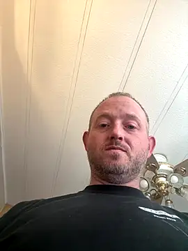 smokeymt420 online show from November 23, 2025, 3:45 pm