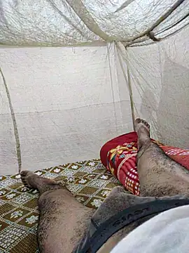 Snapshot of Kubera_The_Maharaj chatting on October 18, 2025, 5:35 pm Kubera The Maharaj online show from October 18, 2025, 5:35 pm