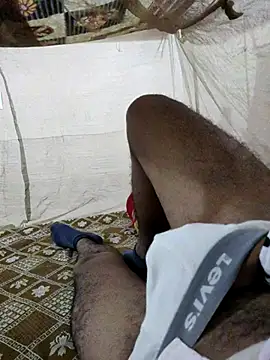 Snapshot of Kubera_The_Maharaj chatting on December 1, 2025, 1:16 pm Kubera The Maharaj online show from December 1, 2025, 1:16 pm