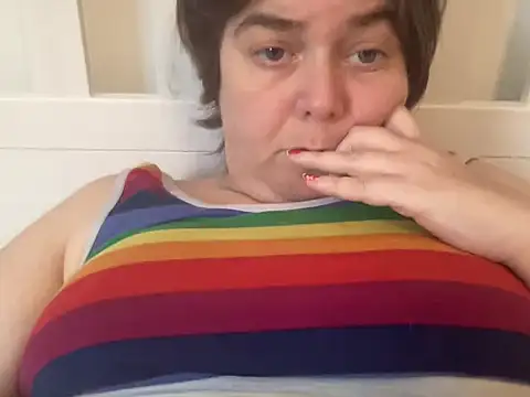 ParisNova online show from December 22, 2024, 2:38 pm