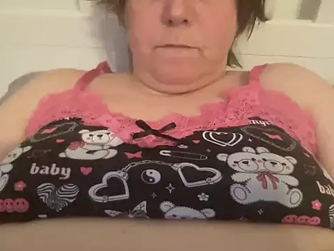 ParisNova online show from December 24, 2024, 8:38 pm