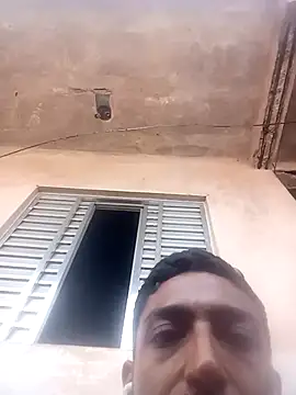 Snapshot of Junior013R chatting on January 15, 2026, 1:37 pm Junior013R online show from January 15, 2026, 1:37 pm