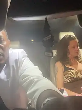 Makeyoucumallover online show from April 5, 2026, 5:37 am