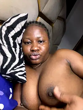 Snapshot of catty3232 chatting on October 3, 2025, 5:59 am catty3232 online show from October 3, 2025, 5:59 am