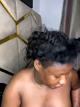 Snapshot of catty3232 chatting on October 22, 2025, 8:52 pm catty3232 online show from October 22, 2025, 8:52 pm