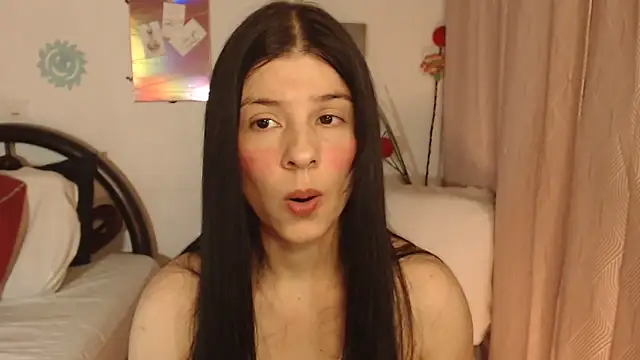 Estefani 32 online show from October 6, 2025, 3:53 pm