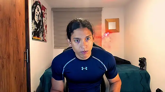 Snapshot of Liam_V chatting on January 20, 2025, 11:02 am Liam V online show from January 20, 2025, 11:02 am