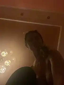 Flossy Vettie online show from March 20, 2025, 9:35 pm