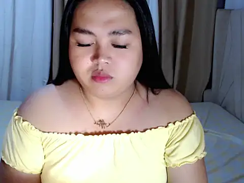 Snapshot of _Miss_Naughty_ chatting on June 10, 2026, 11:03 pm Miss Naughty online show from June 10, 2026, 11:03 pm