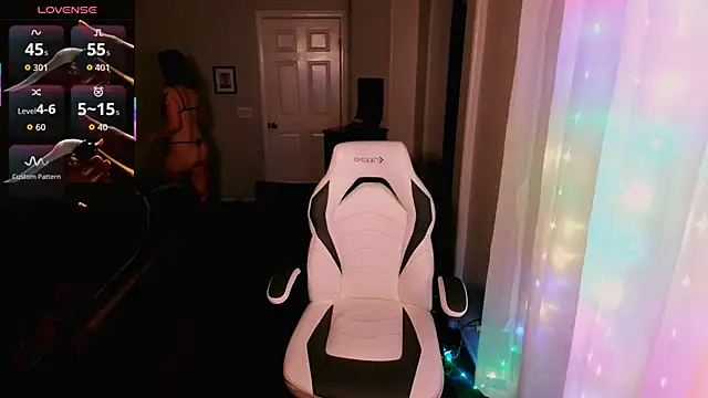 britteebee online show from February 12, 2026, 4:51 am