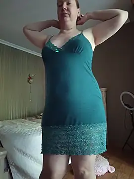 GoddessLara online show from June 10, 2026, 11:24 pm