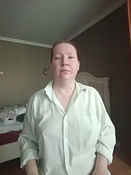 GoddessLara online show from June 30, 2026, 2:12 am