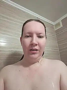 GoddessLara online show from July 3, 2026, 12:28 am