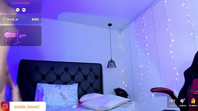 AMELIELEONE online show from February 5, 2025, 3:42 pm