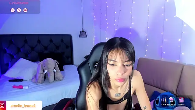 AMELIELEONE online show from February 26, 2025, 12:25 pm