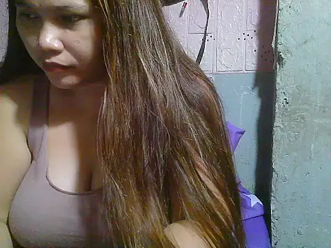 Creamsweetpussy28 online show from December 2, 2025, 10:49 pm