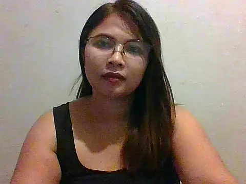 wildsexypinay33x online show from October 30, 2025, 1:51 am