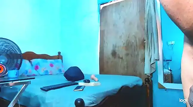 cositarrica xxx online show from February 19, 2025, 4:11 pm