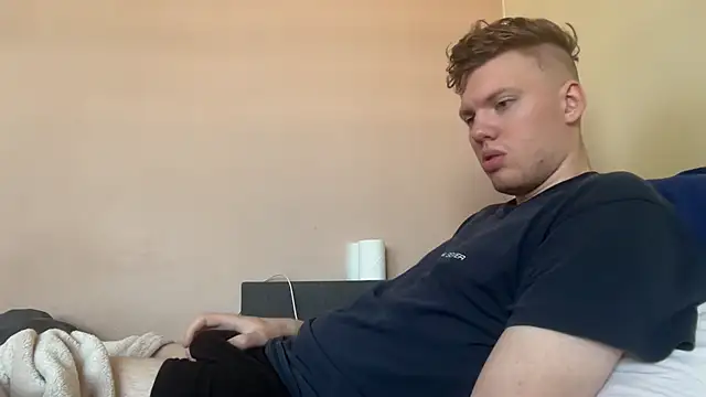 sexybooii6968 online show from October 8, 2025, 8:45 am