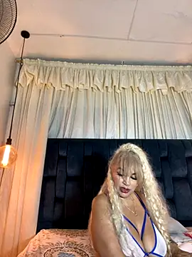 Snapshot of scarlett_sexx69 chatting on November 9, 2025, 10:46 am scarlett sexx69 online show from November 9, 2025, 10:46 am