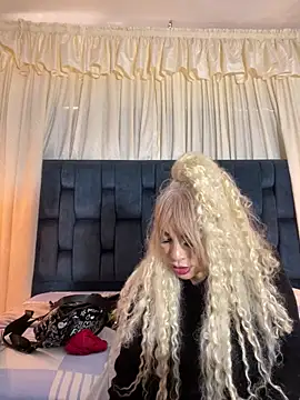 Snapshot of scarlett_sexx69 chatting on November 11, 2025, 11:32 am scarlett sexx69 online show from November 11, 2025, 11:32 am