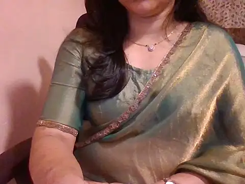 Pinky 4 online show from March 5, 2026, 6:04 pm