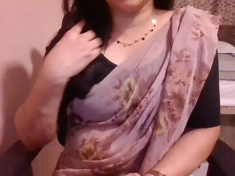 Pinky 4 online show from March 18, 2026, 6:11 pm