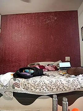 Snapshot of hornydick4you chatting on February 26, 2026, 7:18 am hornydick4you online show from February 26, 2026, 7:18 am