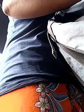 Simone Miller online show from March 5, 2025, 1:39 pm