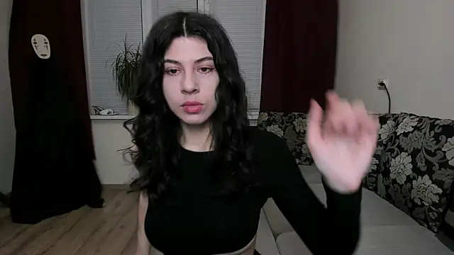 MolagAnna online show from March 20, 2025, 6:31 pm