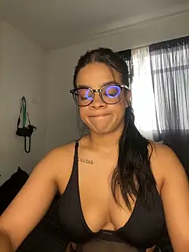 trianawhite online show from April 7, 2026, 3:45 pm