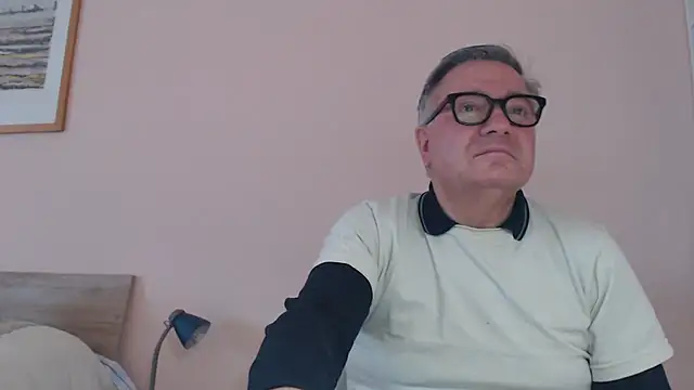 YOU6me online show from December 21, 2025, 11:28 am