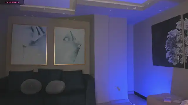 AnaDurant online show from October 31, 2025, 7:26 pm