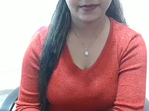 Snapshot of LovingPihu chatting on March 2, 2025, 11:18 am LovingPihu online show from March 2, 2025, 11:18 am