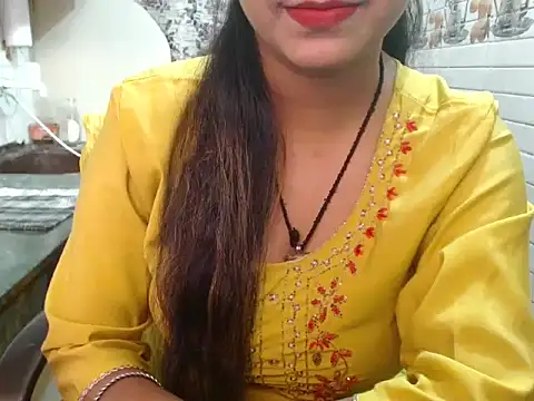 Snapshot of LovingPihu chatting on December 20, 2025, 5:58 am LovingPihu online show from December 20, 2025, 5:58 am