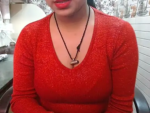 Snapshot of LovingPihu chatting on December 23, 2025, 5:49 am LovingPihu online show from December 23, 2025, 5:49 am