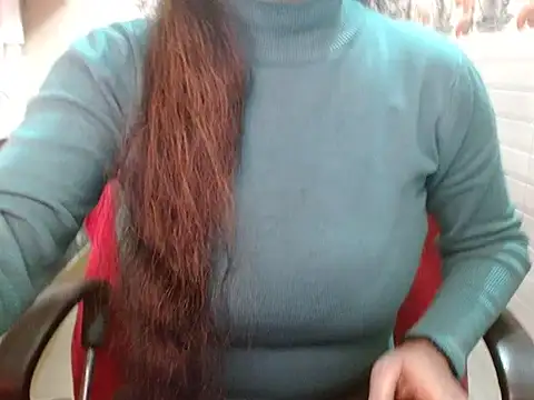 Snapshot of LovingPihu chatting on January 13, 2026, 5:35 am LovingPihu online show from January 13, 2026, 5:35 am