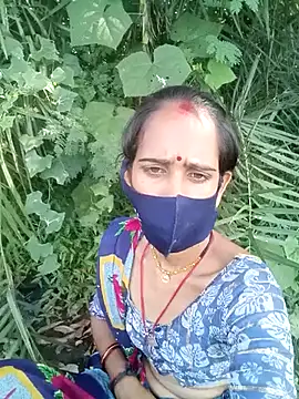 Snapshot of Mohni_Das chatting on September 21, 2025, 4:47 am Mohni Das online show from September 21, 2025, 4:47 am