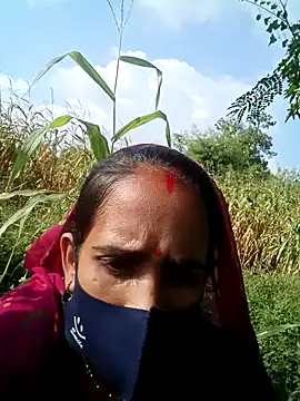 Snapshot of Mohni_Das chatting on September 27, 2025, 10:31 am Mohni Das online show from September 27, 2025, 10:31 am