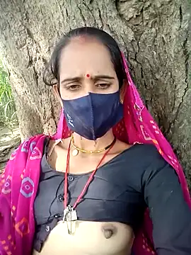 Snapshot of Mohni_Das chatting on September 29, 2025, 8:52 am Mohni Das online show from September 29, 2025, 8:52 am