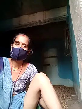 Snapshot of Mohni_Das chatting on October 8, 2025, 10:24 am Mohni Das online show from October 8, 2025, 10:24 am