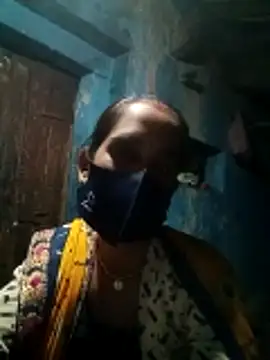 Snapshot of Mohni_Das chatting on October 26, 2025, 4:24 pm Mohni Das online show from October 26, 2025, 4:24 pm