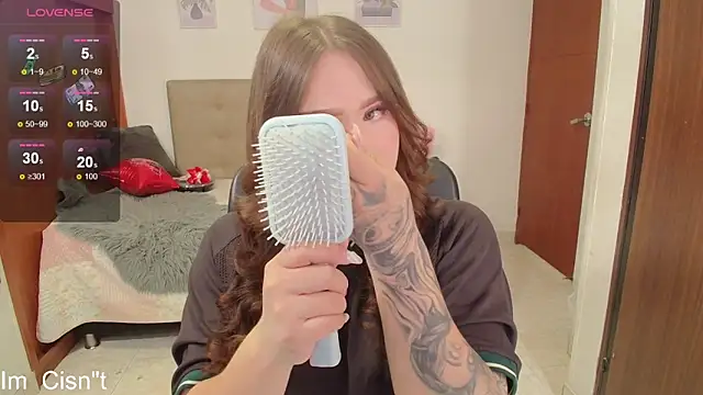 Miley Baker online show from January 27, 2025, 1:19 pm