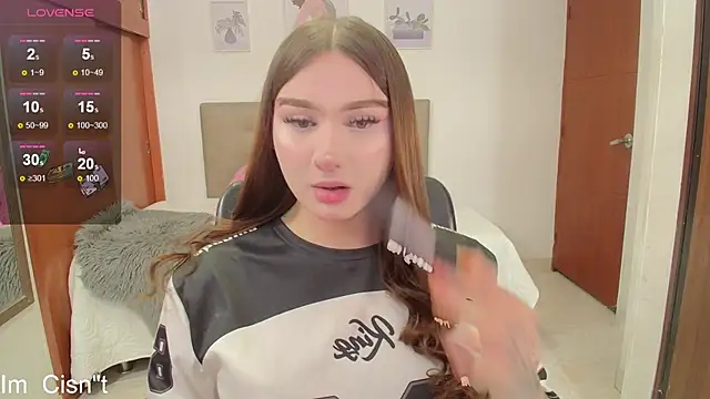 Miley Baker online show from March 11, 2025, 12:50 pm